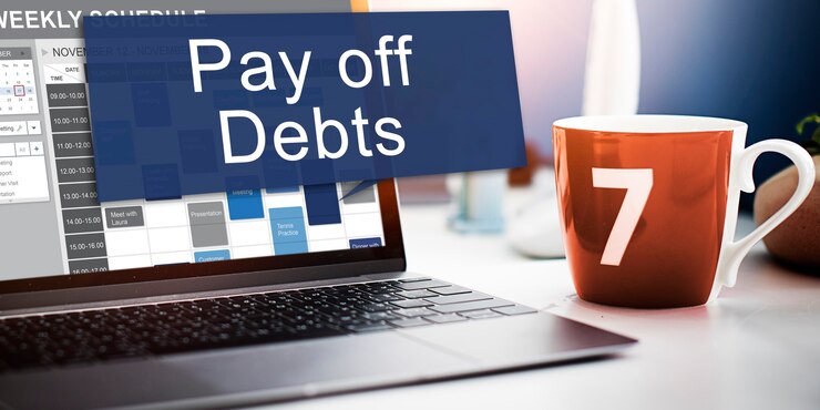 5 tips to help you pay off your holiday debt